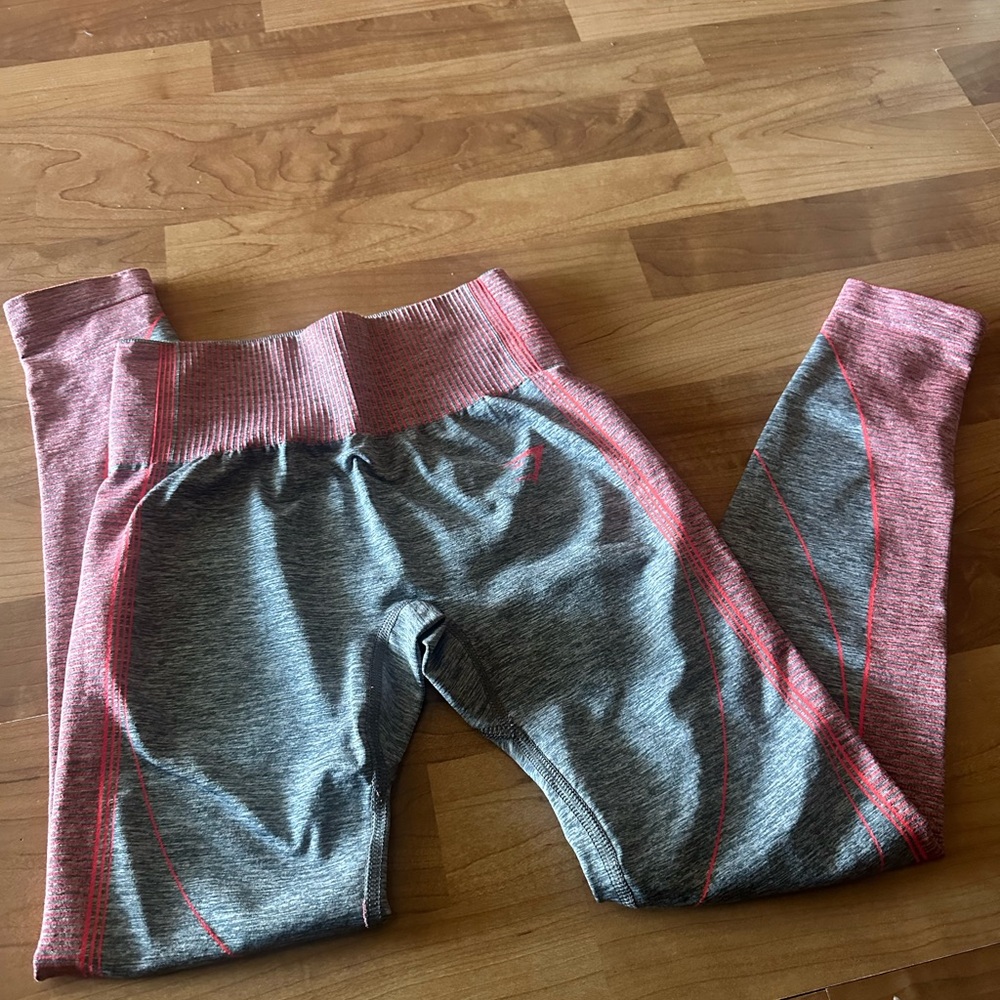 Gymshark Leggings in Pink and Gray